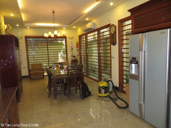 4 bedrooms Villa in Long Bien, Ha Noi, Vietnam No. 6347