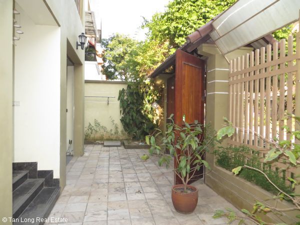 4 bedrooms Villa in Long Bien, Ha Noi, Vietnam No. 6347