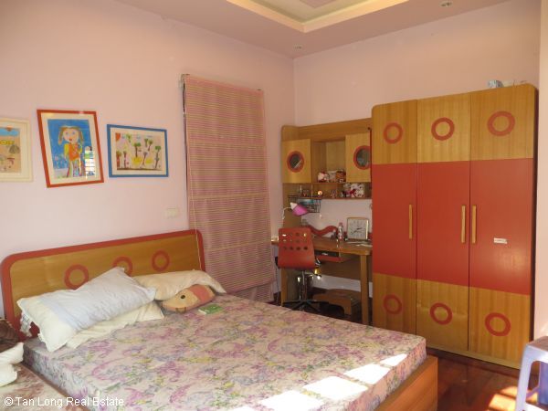 4 bedrooms Villa in Long Bien, Ha Noi, Vietnam No. 6347