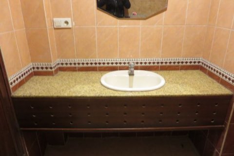 Дом с 3 спальнями в Бадинь, Ханой , № 6345 8