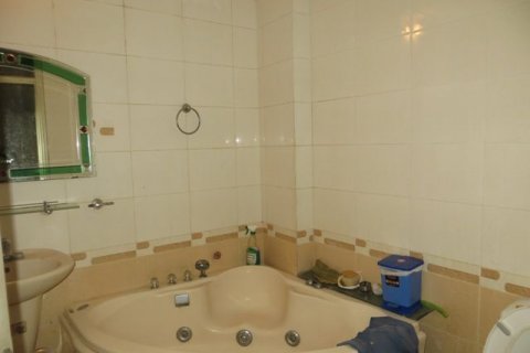 5 bedrooms House in Cau Giay, Ha Noi,  No. 5945 7