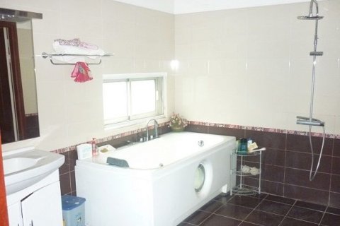4 bedrooms Villa in Nam Tu Liem, Ha Noi,  No. 5946 10