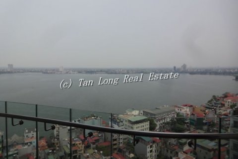 3 bedrooms Apartment in Tay Ho, Ha Noi, No. 5941 5