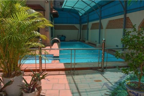 6 bedrooms Villa in Tay Ho, Ha Noi, No. 20387 2