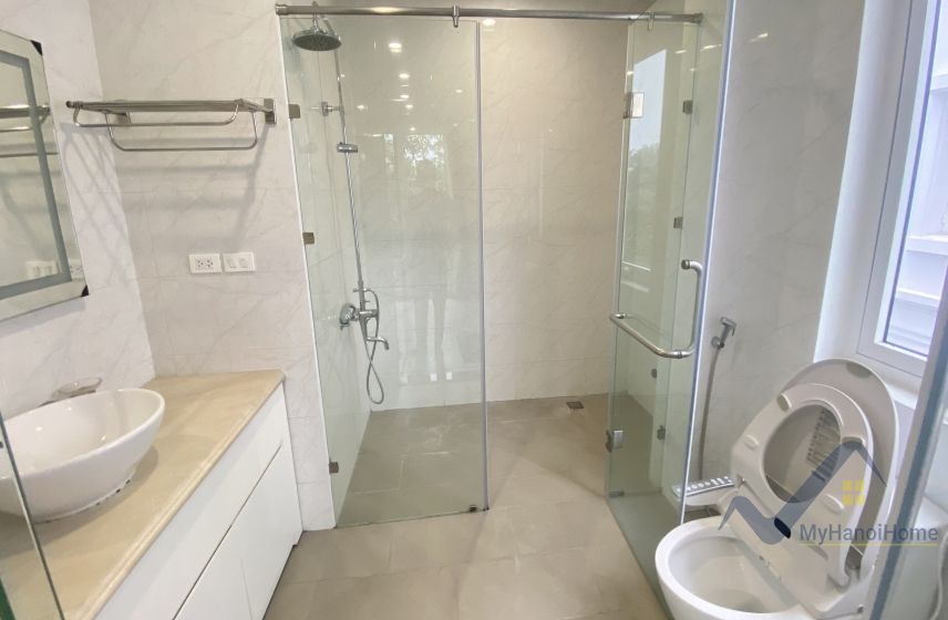 4 bedrooms Villa in Long Bien, Ha Noi, Vietnam No. 20348