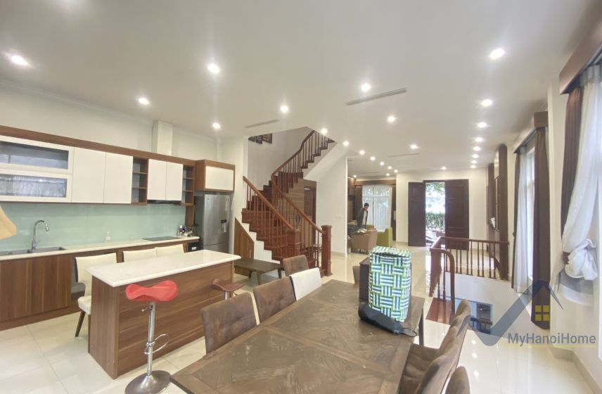 4 bedrooms Villa in Long Bien, Ha Noi, Vietnam No. 20348