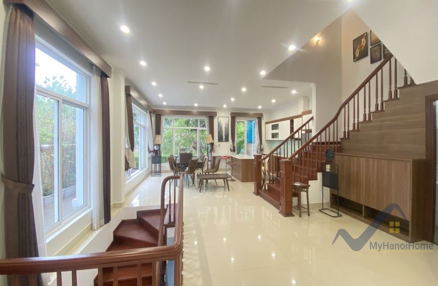 4 bedrooms Villa in Long Bien, Ha Noi, Vietnam No. 20348