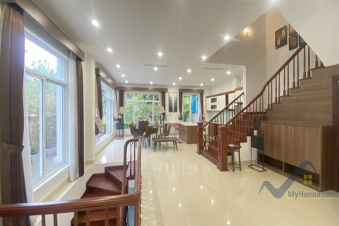 4 bedrooms Villa in Long Bien, Ha Noi, No. 20348 2