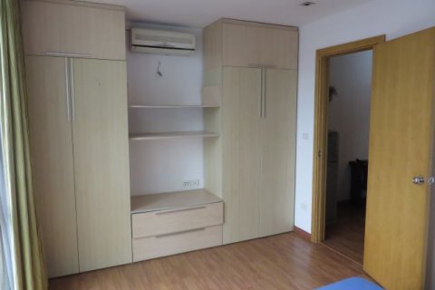Квартира с 1 спальней в Бадинь, Ханой , № 6186 13