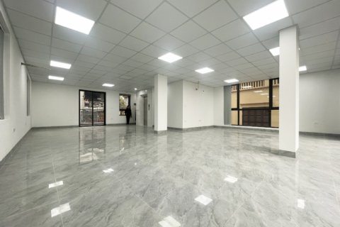 Офис с 1 комнатой в Тэйхо, Ханой , № 2041