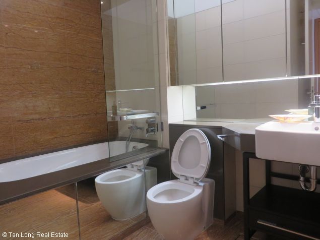 3 bedrooms Apartment in Cau Giay, Ha Noi, Vietnam No. 9515