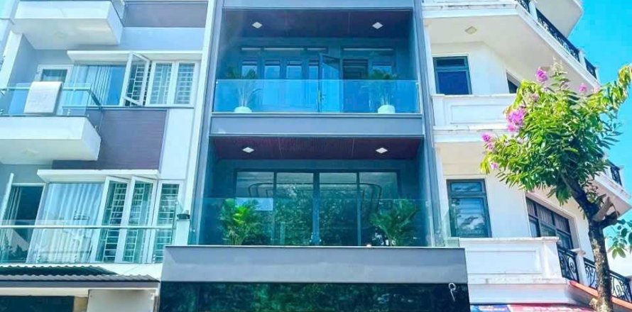 Studio Townhouse in District 7, Ho Chi Minh,  No. 24889