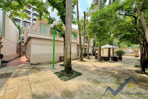 4 bedrooms Villa in Tay Ho, Ha Noi, No. 26459 2