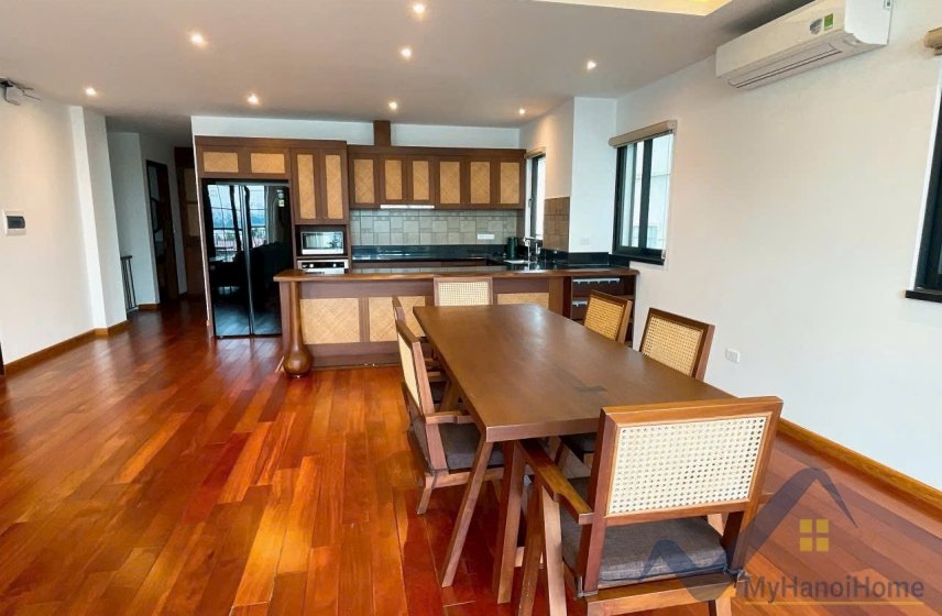4 bedrooms Apartment in Tay Ho, Ha Noi, Vietnam No. 26462