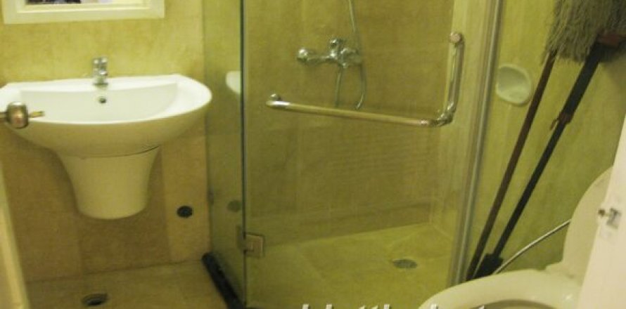 Квартира с 3 спальнями в Тэйхо, Ханой ,  № 7721