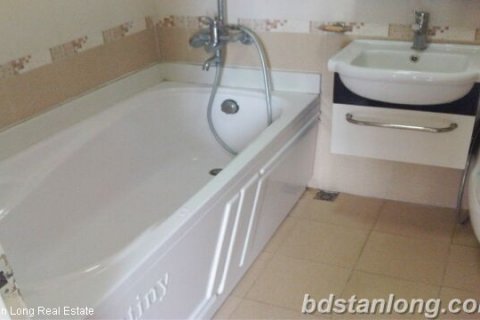 3 bedrooms Apartment in Dong Da, Ha Noi,  No. 8257 8