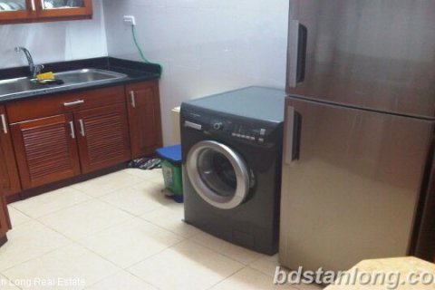 3 bedrooms Apartment in Dong Da, Ha Noi,  No. 8257 4