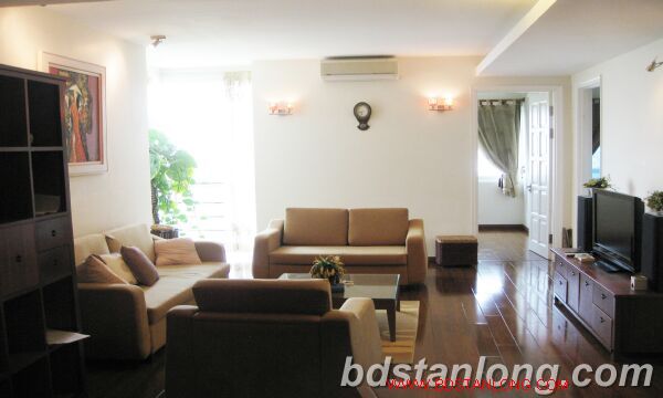 3 bedrooms Apartment in Tay Ho, Ha Noi, Vietnam No. 7723
