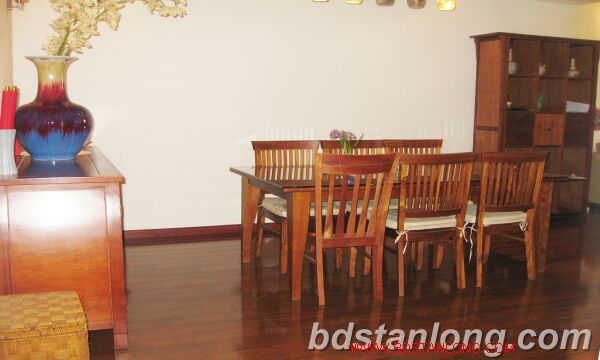 3 bedrooms Apartment in Tay Ho, Ha Noi, Vietnam No. 7723