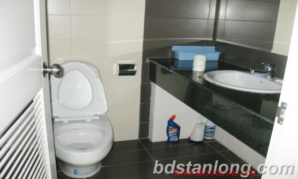 3 bedrooms Apartment in Tay Ho, Ha Noi, Vietnam No. 7723