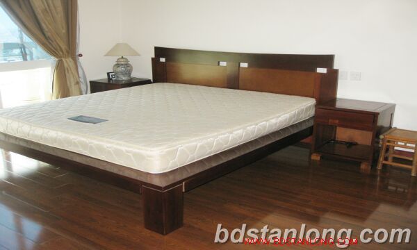 3 bedrooms Apartment in Tay Ho, Ha Noi, Vietnam No. 7723
