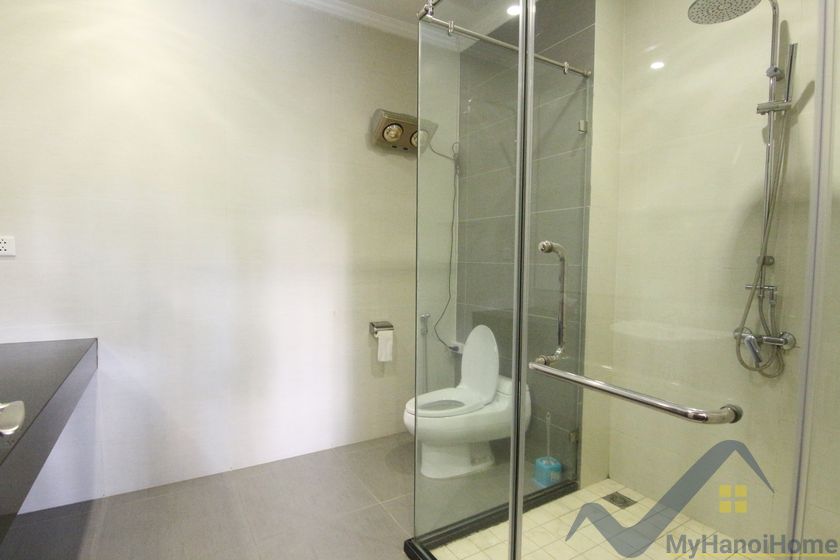 4 bedrooms Villa in Long Bien, Ha Noi, Vietnam No. 20385