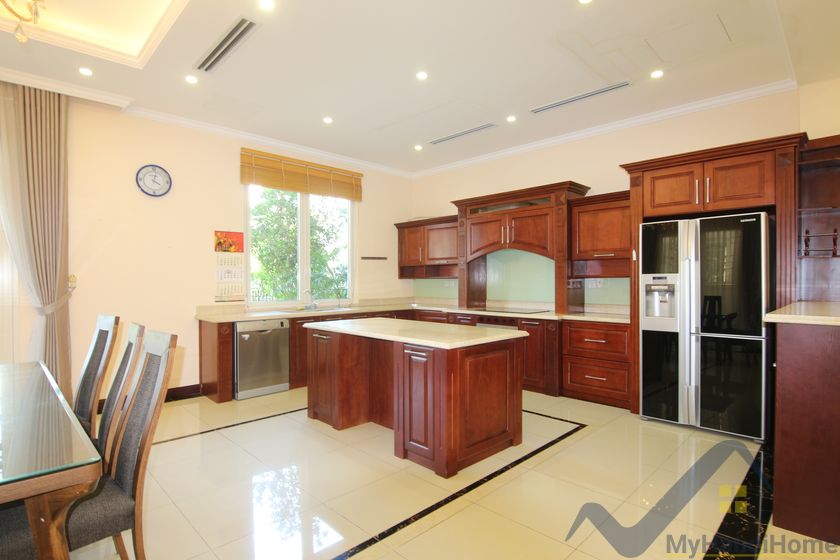 4 bedrooms Villa in Long Bien, Ha Noi, Vietnam No. 20385