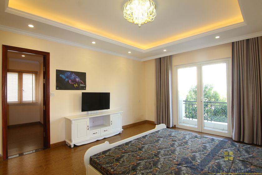 4 bedrooms Villa in Long Bien, Ha Noi, Vietnam No. 20385