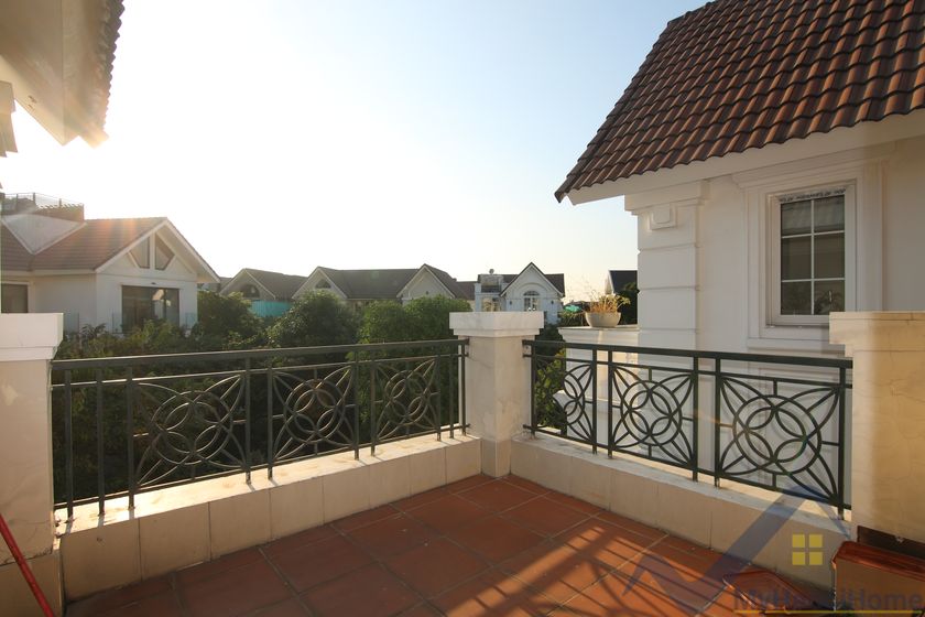 4 bedrooms Villa in Long Bien, Ha Noi, Vietnam No. 20385