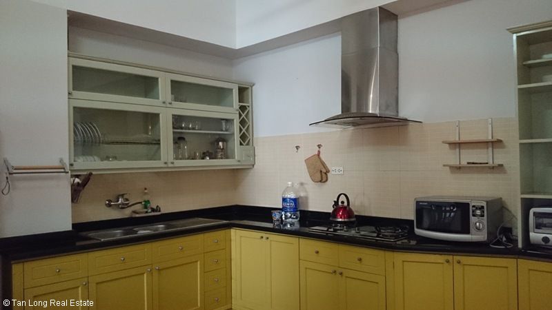 3 bedrooms Apartment in Ba Dinh, Ha Noi, Vietnam No. 8087