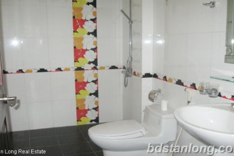 Дом с 4 спальнями в Бадинь, Ханой , № 8090 7