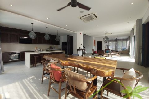 3 bedrooms Villa in Nha Trang,  No. 28487 11