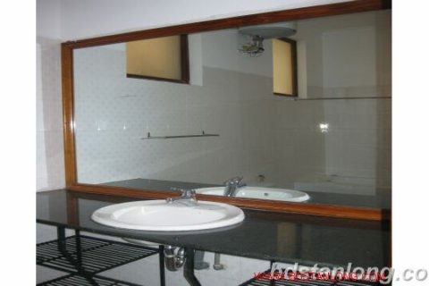 Дом с 4 спальнями в Тэйхо, Ханой , № 8761 5