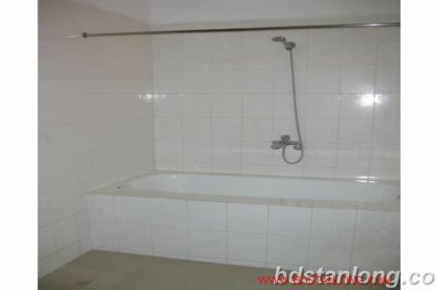 Дом с 4 спальнями в Тэйхо, Ханой , № 8761 9