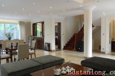5 bedrooms Villa in Tay Ho, Ha Noi, No. 8766 4