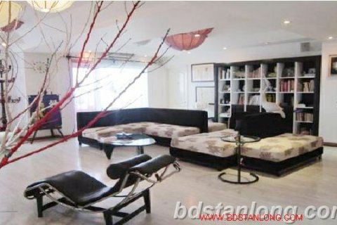 4 bedrooms Apartment in Hai Ba Trung, Ha Noi, No. 7175