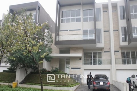 4 bedrooms Villa in Tay Ho, Ha Noi, No. 3301 4