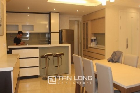3 bedrooms Apartment in Tay Ho, Ha Noi, No. 3302 4