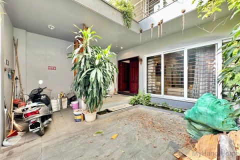 4 bedrooms House in Long Bien, Ha Noi, No. 30251