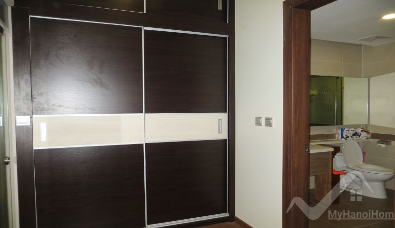 3 bedrooms Apartment in Cau Giay, Ha Noi, Vietnam No. 20004