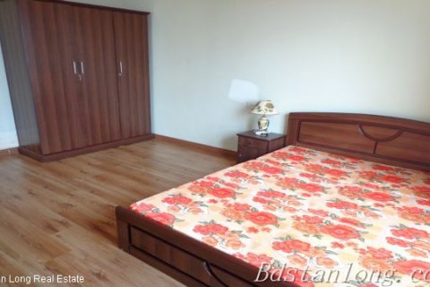 3 bedrooms Apartment in Tay Ho, Ha Noi, No. 7785 4