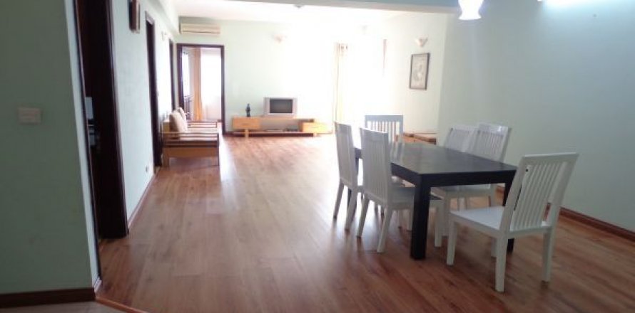 3 bedrooms Apartment in Tay Ho, Ha Noi, No. 7785
