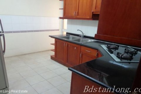 3 bedrooms Apartment in Tay Ho, Ha Noi, No. 7785 2