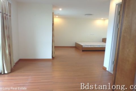 3 bedrooms Apartment in Tay Ho, Ha Noi, No. 7789 8