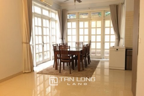 5 bedrooms Villa in Tay Ho, Ha Noi, No. 2726 4