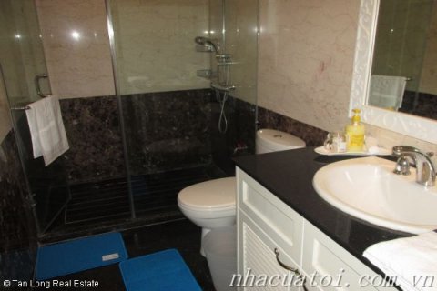 3 bedrooms Apartment in Hai Ba Trung, Ha Noi, No. 7136 8