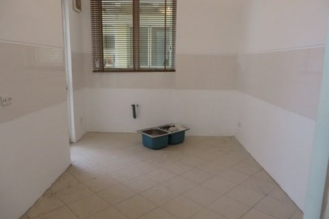 Квартира с 4 спальнями в Тэйхо, Ханой , № 6363 12