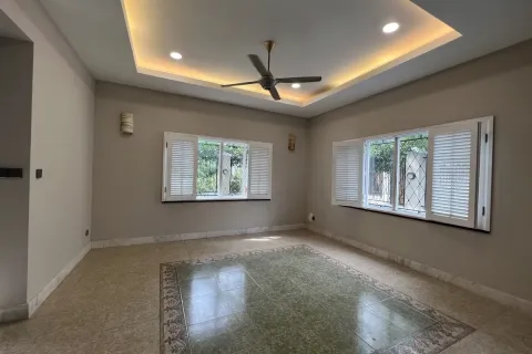 5 bedrooms House in Thu Duc, Ho Chi Minh,  No. 27105 7