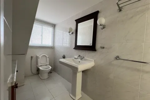 5 bedrooms House in Thu Duc, Ho Chi Minh,  No. 27105 4