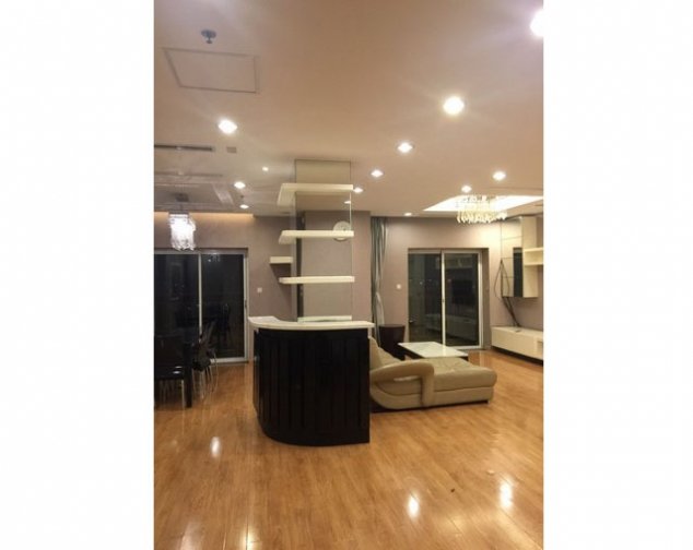 5 bedrooms Apartment in Ba Dinh, Ha Noi, Vietnam No. 4122